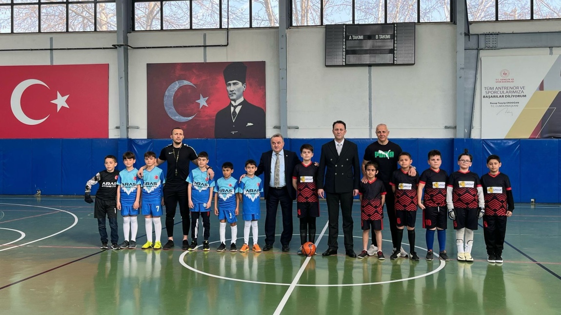 Okulumuz BİL-EN İlkokullar Arası Futsal Turnuvası'nda